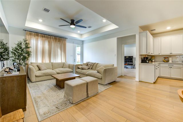 9727 Arrigoni Creek Drive, Cypress, TX 77433