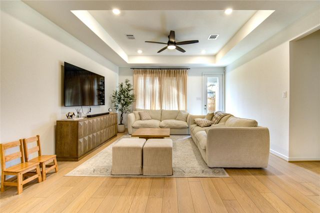 9727 Arrigoni Creek Drive, Cypress, TX 77433