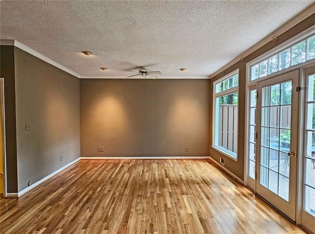254 Riverview Trail 67, Roswell, GA 30075
