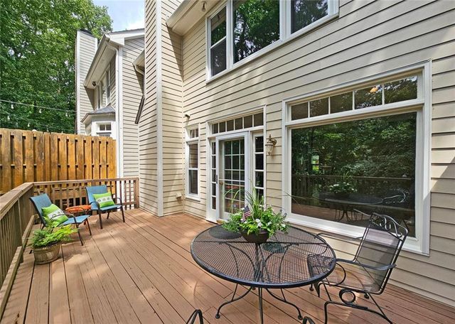 254 Riverview Trail 67, Roswell, GA 30075