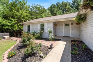 16 Stirling Lane, Bella Vista, AR 72715
