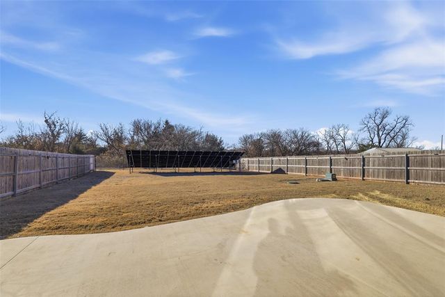 2303 County Road 1330, Blanchard, OK 73010
