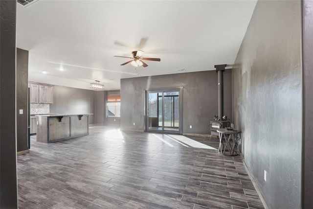 2303 County Road 1330, Blanchard, OK 73010