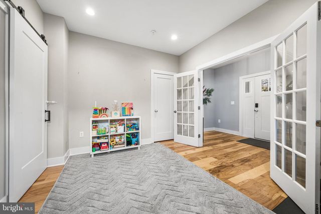 3209 NOTTAGE LN, Falls Church, VA 22042