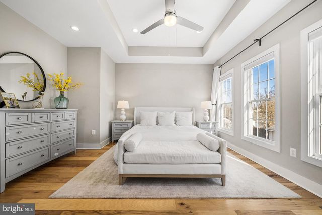 3209 NOTTAGE LN, Falls Church, VA 22042