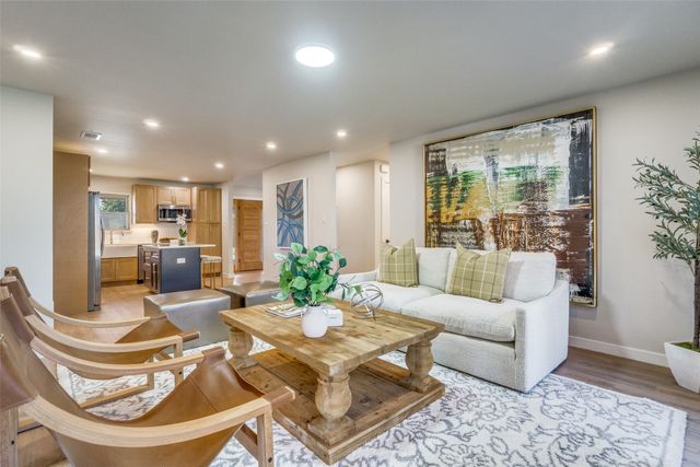 7761 La Cosa Drive, Dallas, TX 75248