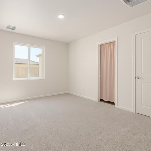 8012 S MAGIC Drive, Casa Grande, AZ 85193