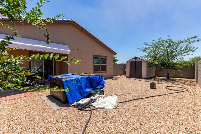 8012 S MAGIC Drive, Casa Grande, AZ 85193