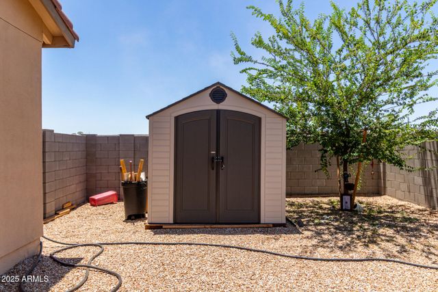 8012 S MAGIC Drive, Casa Grande, AZ 85193