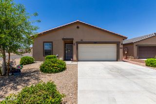 8012 S MAGIC Drive, Casa Grande, AZ 85193