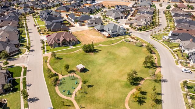 8901 La Salle, Rear Avenue, Lubbock, TX 79424