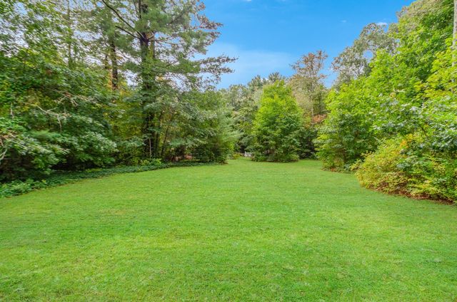 36 Allen Street, Marion, MA 02738