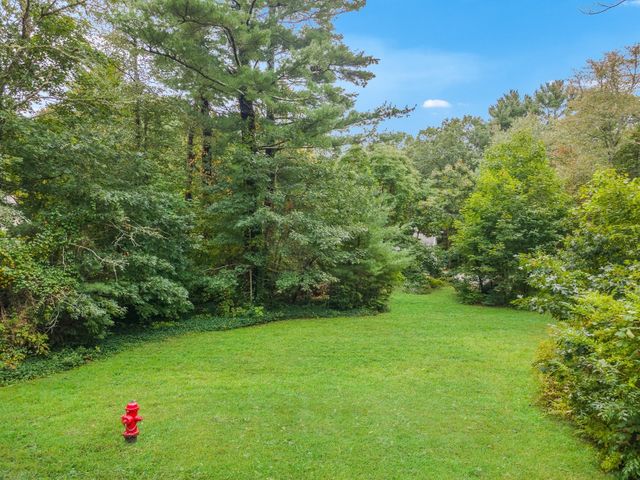 36 Allen Street, Marion, MA 02738