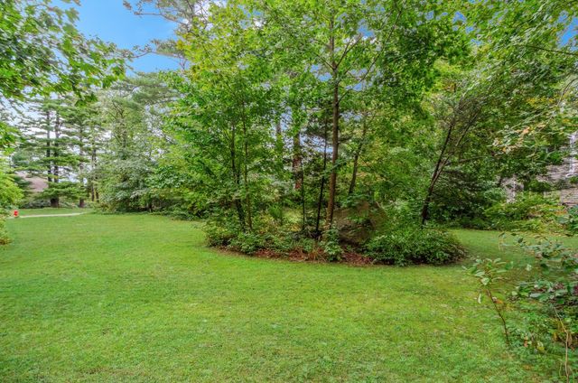 36 Allen Street, Marion, MA 02738