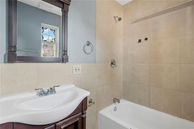 3474 HAINES ROAD N, St Petersburg, FL 33704