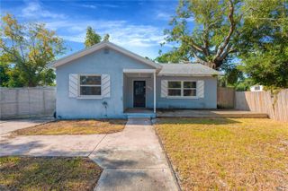 3474 HAINES ROAD N, St Petersburg, FL 33704