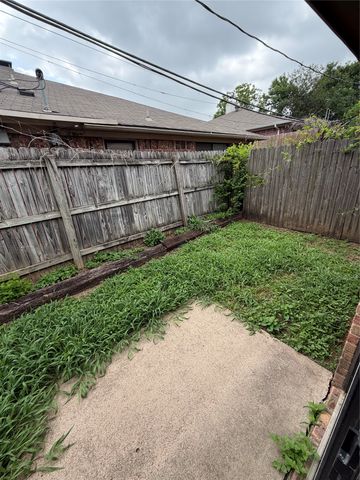 6311 Peggy Drive, Fort Worth, TX 76133