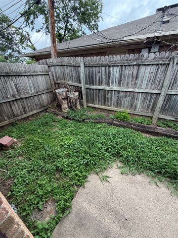6311 Peggy Drive, Fort Worth, TX 76133
