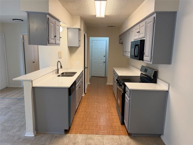 6311 Peggy Drive, Fort Worth, TX 76133