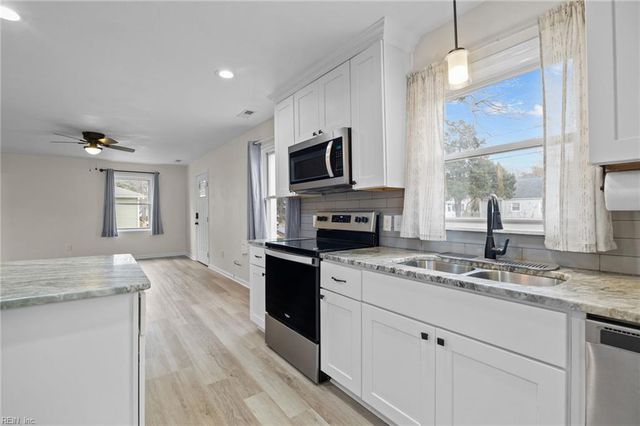 8021 Crescent RD, Norfolk, VA 23505