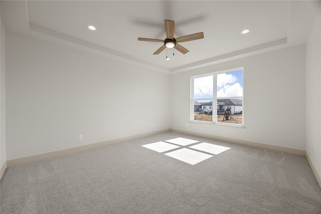 1297 Hickory Ridge Dr, Marion, IA 52302