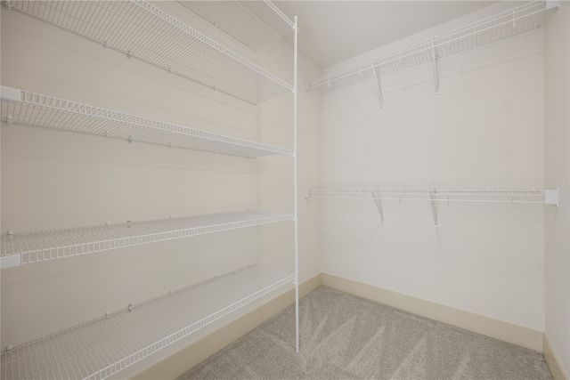 1297 Hickory Ridge Dr, Marion, IA 52302