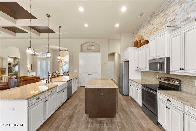 3470 Tesoro Circle, New Smyrna Beach, FL 32168