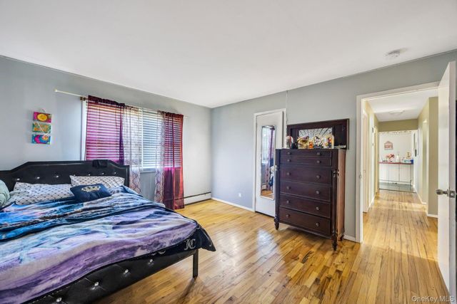 11 Marlo Lane, Hauppauge, NY 11788