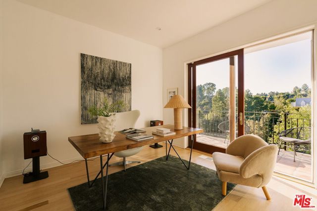 2591 Leicester Drive, Los Angeles, CA 90046