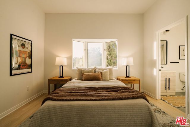 2591 Leicester Drive, Los Angeles, CA 90046