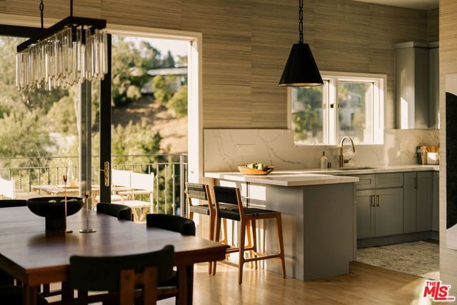 2591 Leicester Drive, Los Angeles, CA 90046