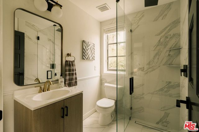 2591 Leicester Drive, Los Angeles, CA 90046