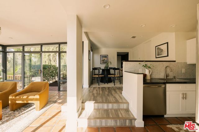 2591 Leicester Drive, Los Angeles, CA 90046