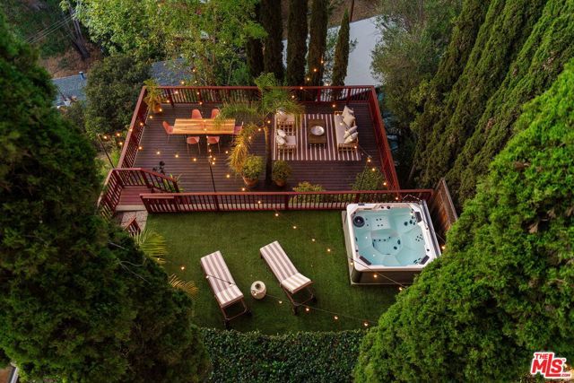 2591 Leicester Drive, Los Angeles, CA 90046