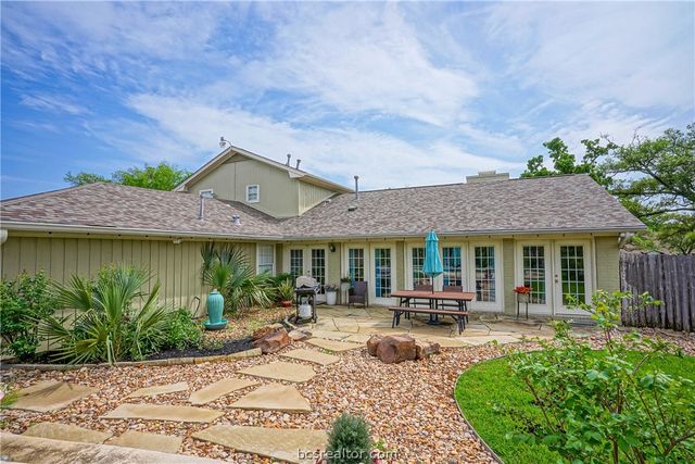 3505 Spring Ln, Bryan, TX 77802