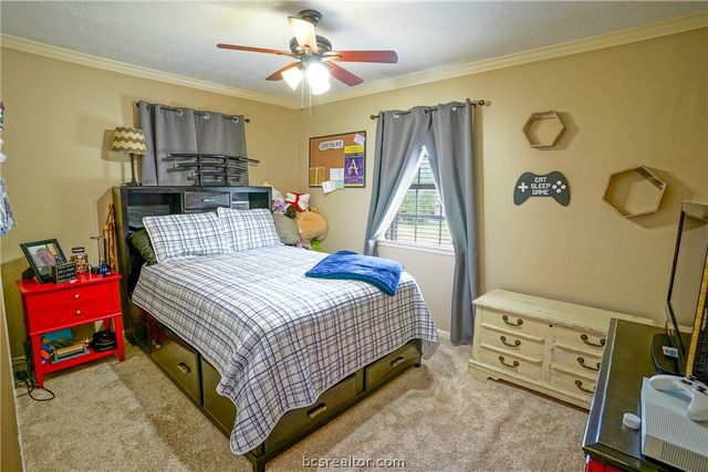 3505 Spring Ln, Bryan, TX 77802