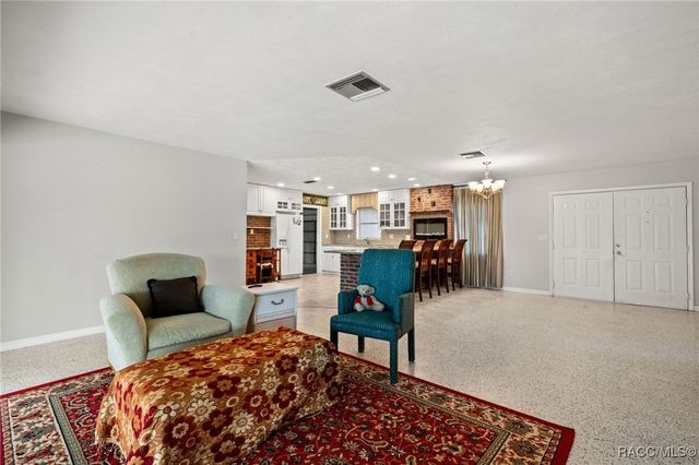 6422 Fairlawn Street, Spring Hill, FL 34606