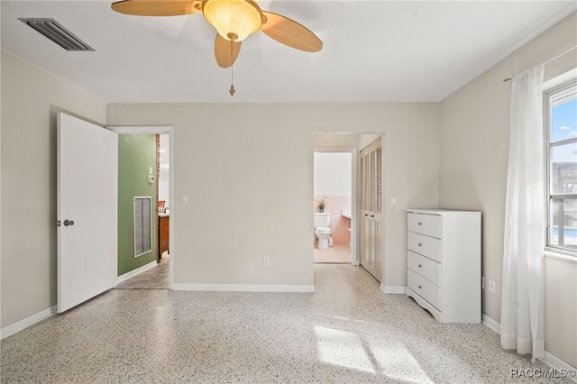 6422 Fairlawn Street, Spring Hill, FL 34606