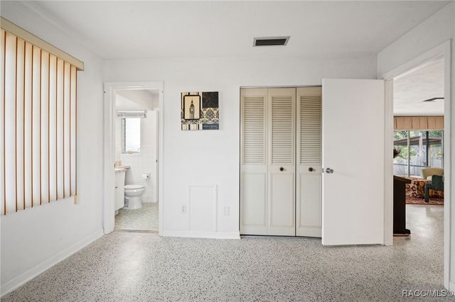 6422 Fairlawn Street, Spring Hill, FL 34606