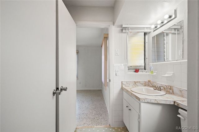 6422 Fairlawn Street, Spring Hill, FL 34606