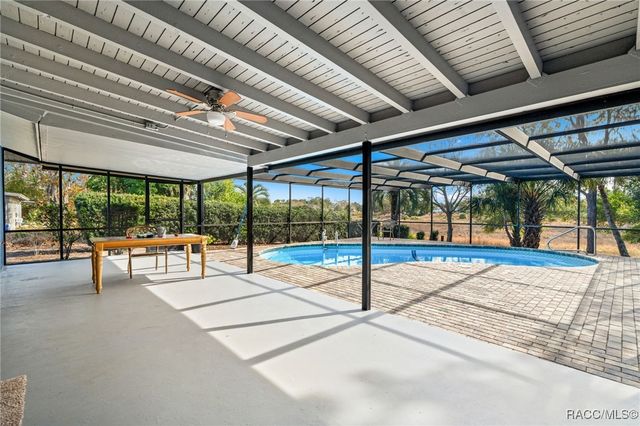 6422 Fairlawn Street, Spring Hill, FL 34606