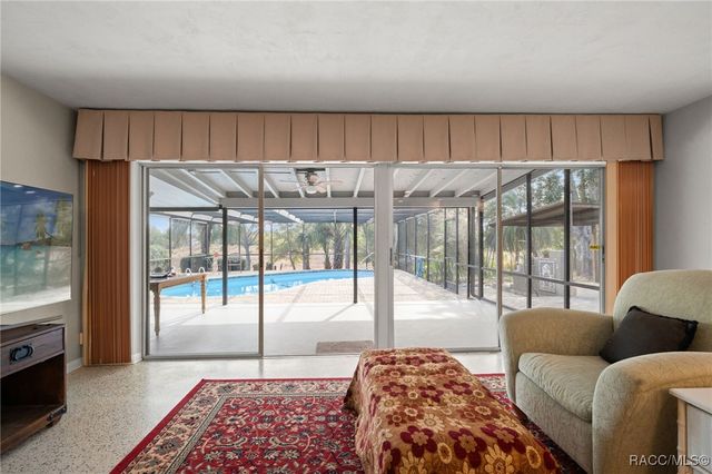 6422 Fairlawn Street, Spring Hill, FL 34606