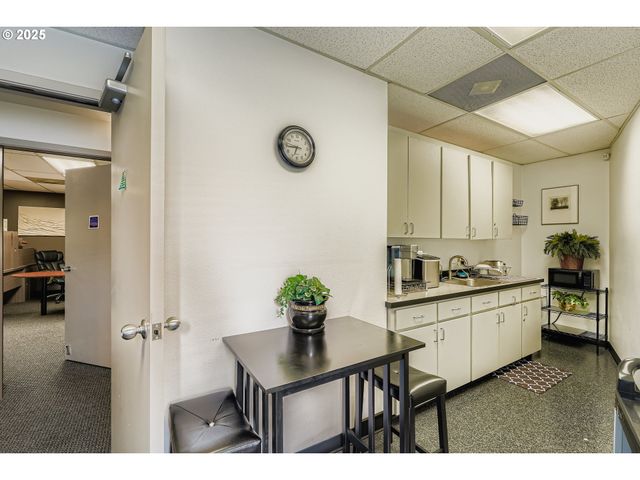 6407 Ne 117TH Ave B, Vancouver, WA 98662