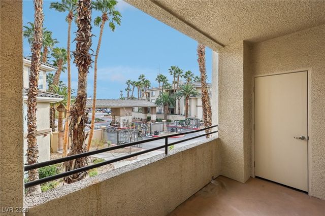 7107 South Durango Drive 208, Las Vegas, NV 89113