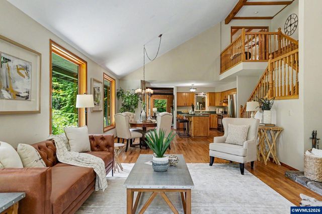 6582 Liberty Rd S, Salem, OR 97306