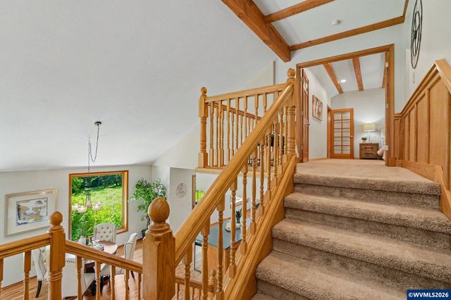 6582 Liberty Rd S, Salem, OR 97306