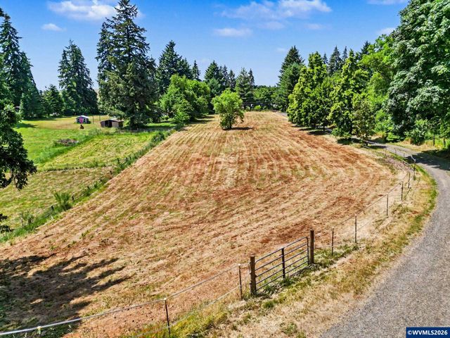 6582 Liberty Rd S, Salem, OR 97306