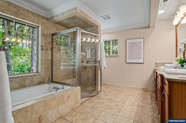6582 Liberty Rd S, Salem, OR 97306
