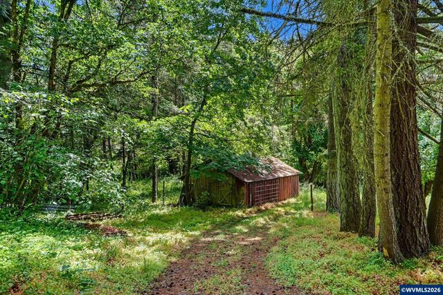 6582 Liberty Rd S, Salem, OR 97306