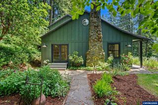 6582 Liberty Rd S, Salem, OR 97306